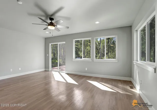 Photo 3 of Single family home for sale at 9193 S Twilight Dr, Wasilla, AK 99623 | MLS# 26-9635 | Listing updated on 2026-08-17