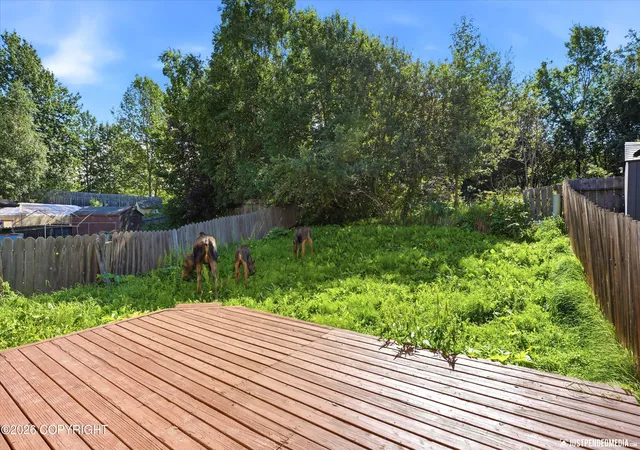 Photo 14 of Single family home for sale at 10321 Thimble Berry Dr, Anchorage, AK 99515 | MLS# 26-9521 | Listing updated on 2026-08-05