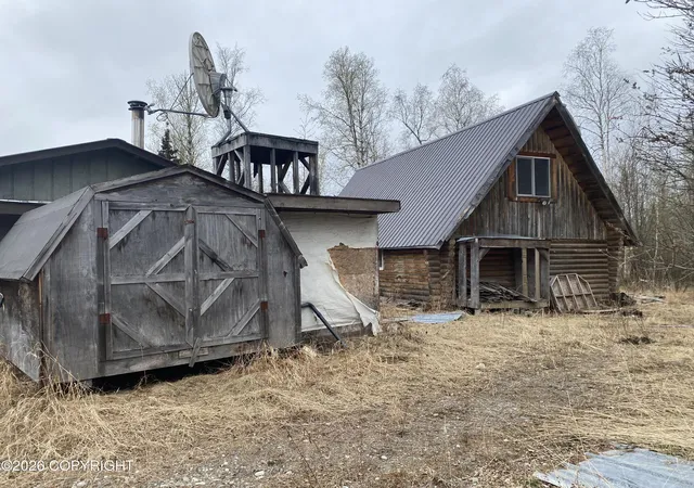 Photo 10 of Single family home for sale at 13537 W Maplewood Dr, Big Lake, AK 99652 | MLS# 26-9397 | Listing updated on 2026-09-10
