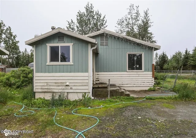 Photo 1 of Single family home for sale at 35814 Glory St, Soldotna, AK 99669 | MLS# 26-9443 | Listing updated on 2026-07-29