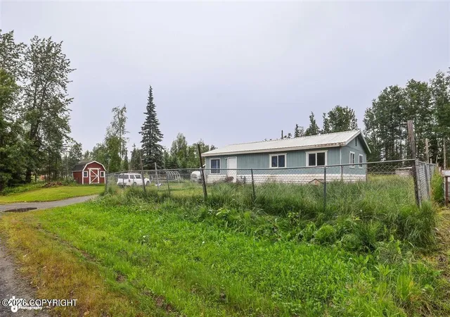 Photo 4 of Single family home for sale at 35814 Glory St, Soldotna, AK 99669 | MLS# 26-9443 | Listing updated on 2026-07-29