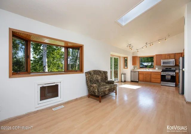 Photo 4 of Single family home for sale at 8168 S Foxworth Dr, Wasilla, AK 99623 | MLS# 26-9476 | Listing updated on 2026-08-10