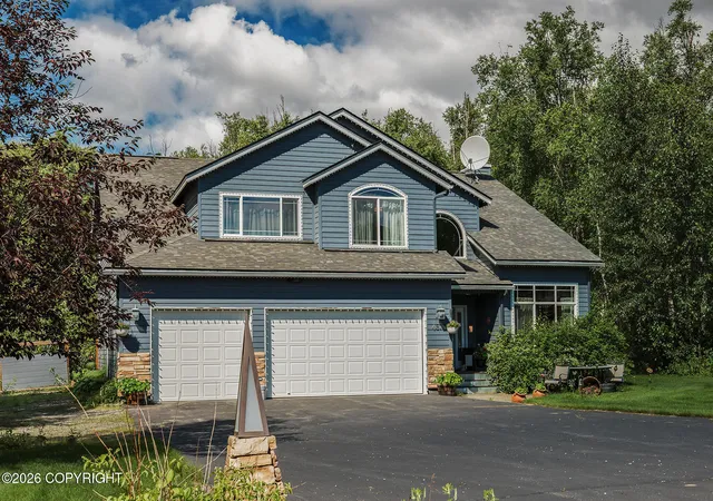 Photo 2 of Single family home for sale at 4870 N Sandburg Cir, Wasilla, AK 99654 | MLS# 26-9615 | Listing updated on 2026-08-21