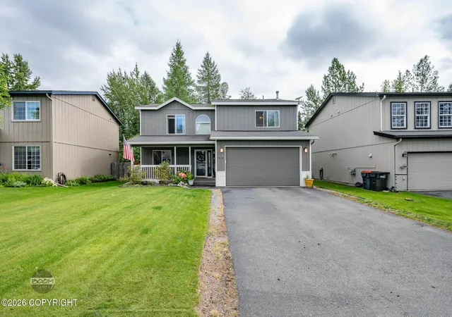 Photo 2 of Single family home for sale at 7515 White Hawk Dr, Anchorage, AK 99507 | MLS# 26-10119 | Listing updated on 2026-09-13