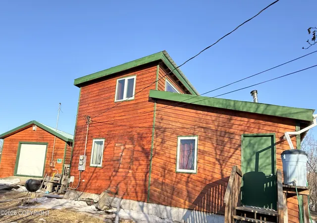 Photo 4 of Single family home for sale at 174 Cranberry St, Bethel, AK 99559 | MLS# 26-9513 | Listing updated on 2026-08-03