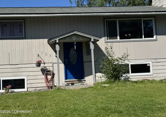 Photo 2 of Single family home for sale at 725 W 72nd Avenue, Anchorage, AK 99518 | MLS# 26-9691 | Listing updated on 2026-08-30