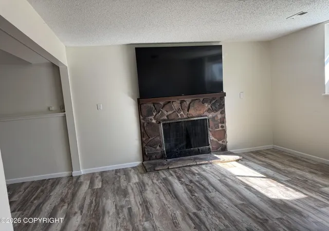 Photo 3 of Sale Pending at 725 W 72nd Avenue, Anchorage, AK 99518 | MLS# 26-9691 | Listing updated on 2026-10-20
