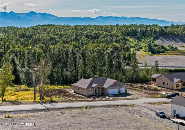 Photo 2 of Single family home for sale at 2676 W Longview Cir, Wasilla, AK 99623 | MLS# 26-9566 | Listing updated on 2026-10-04