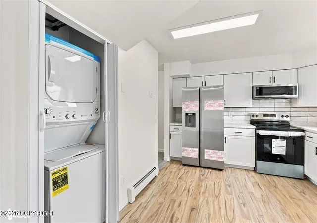 Photo 4 of Sale Pending at 3280 Montclaire Ct #18G, Anchorage, AK 99503 | MLS# 26-9595 | Listing updated on 2026-08-14