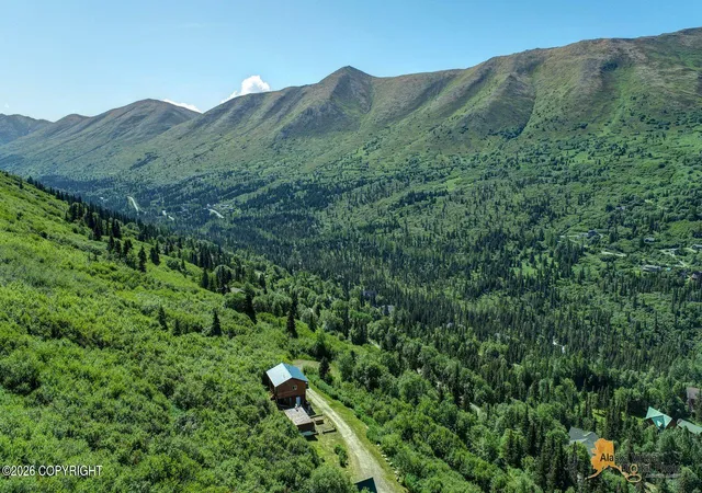 Photo 3 of Single family home for sale at 4025 Cotton Grass Dr, Eagle River, AK 99577 | MLS# 26-9531 | Listing updated on 2026-10-09