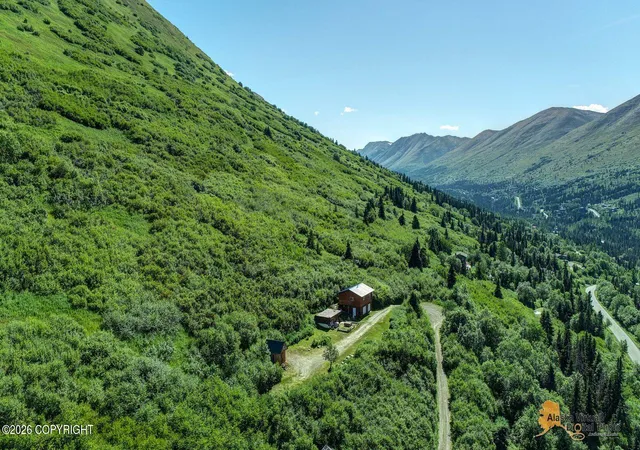 Photo 4 of Single family home for sale at 4025 Cotton Grass Dr, Eagle River, AK 99577 | MLS# 26-9531 | Listing updated on 2026-10-09