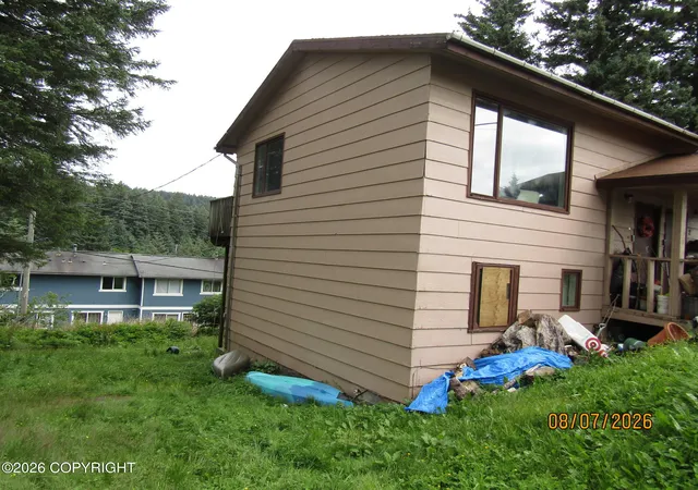 Photo 4 of Multi family home for sale at 1225 Purtov St, Kodiak, AK 99615 | MLS# 26-10059 | Listing updated on 2026-08-12