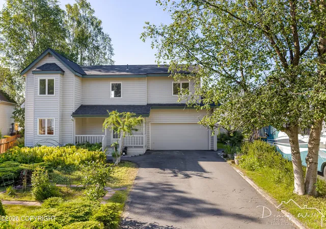 Photo 3 of Sale Pending at 3710 Runestad Cir, Anchorage, AK 99502 | MLS# 26-9614 | Listing updated on 2026-10-07
