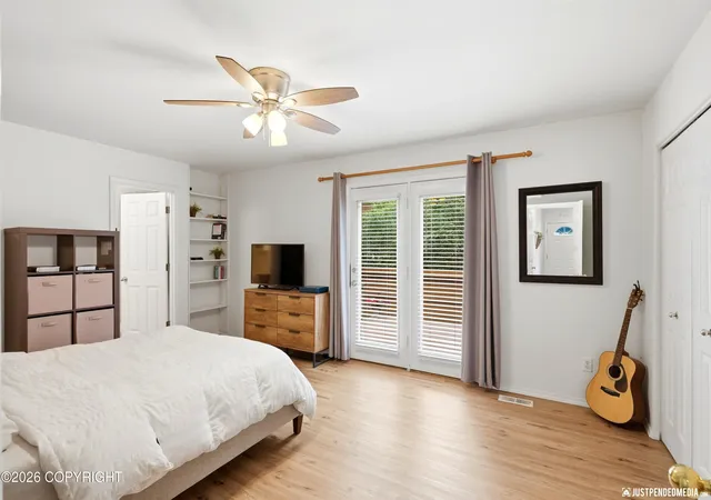 Photo 5 of Sale Pending at 1864 Wildberry Loop #1, Anchorage, AK 99502 | MLS# 26-9589 | Listing updated on 2026-08-10