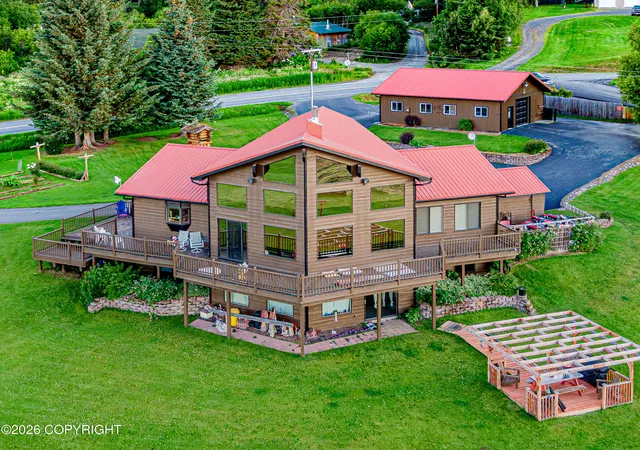 Single family home for sale at 60871 Bear Crk Dr, Homer, AK 99603 | MLS# 26-9739