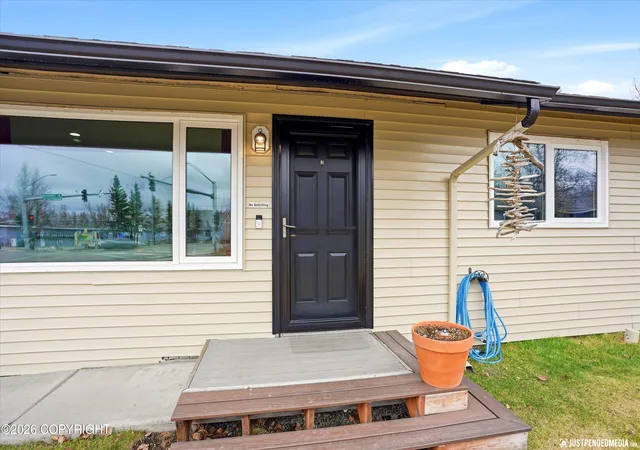 Photo 5 of Sale Pending at 18417 Citation Rd, Eagle River, AK 99577 | MLS# 26-9646 | Listing updated on 2026-09-01