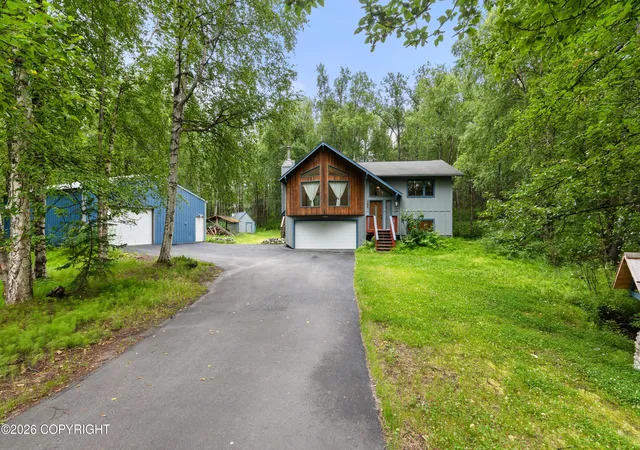 Photo 1 of Single family home for sale at 3441 N Banner Way, Wasilla, AK 99654 | MLS# 26-9695 | Listing updated on 2026-08-28