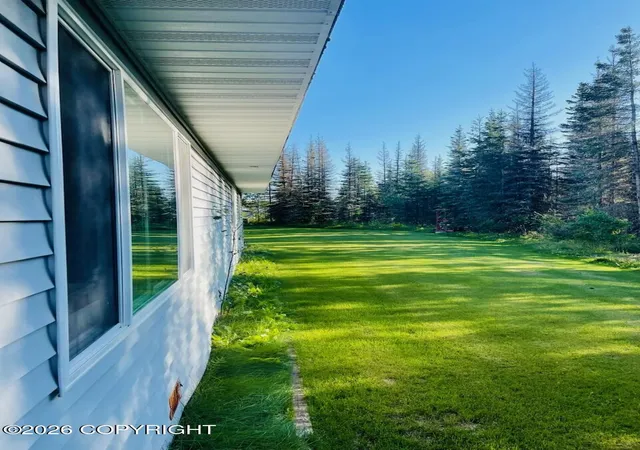 Photo 4 of Sale Pending at 37953 Eagleson Ave, Sterling, AK 99672 | MLS# 26-10018 | Listing updated on 2026-08-26