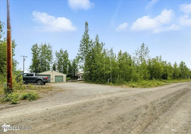 Photo 3 of Sale Pending at 36695 River View Ter Dr, Soldotna, AK 99669 | MLS# 26-9666 | Listing updated on 2026-08-10
