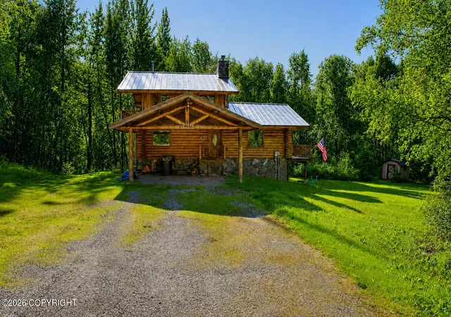 Photo 1 of Single family home for sale at 18610 Sue Tawn Dr, Chugiak, AK 99567 | MLS# 26-9725 | Listing updated on 2026-09-03