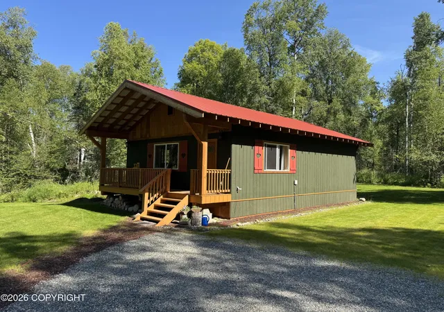 Photo 3 of Sale Pending at 14899 E Petwood Cir, Talkeetna, AK 99676 | MLS# 26-9824 | Listing updated on 2026-08-20