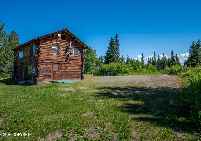 Photo 2 of Single family home for sale at 71564 Greenfield Rd, Anchor Point, AK 99556 | MLS# 26-9780 | Listing updated on 2026-08-27