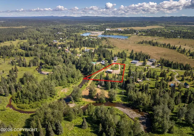 Photo 4 of Single family home for sale at 71564 Greenfield Rd, Anchor Point, AK 99556 | MLS# 26-9780 | Listing updated on 2026-08-27