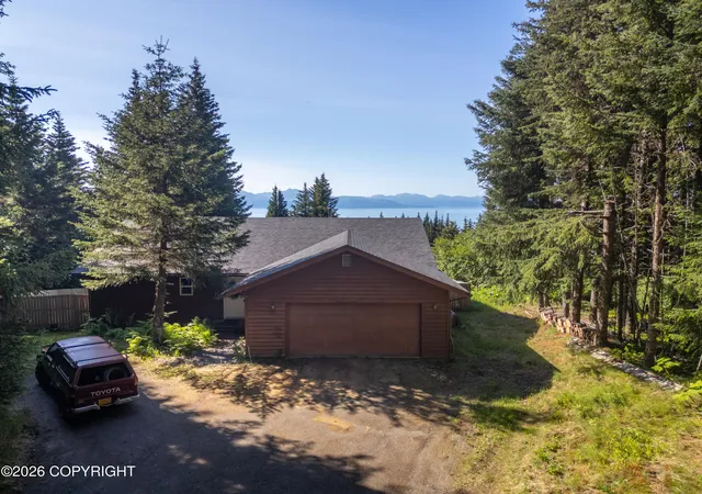 Photo 1 of Single family home for sale at 4352 S Park Cir, Homer, AK 99603 | MLS# 26-9834 | Listing updated on 2026-09-05