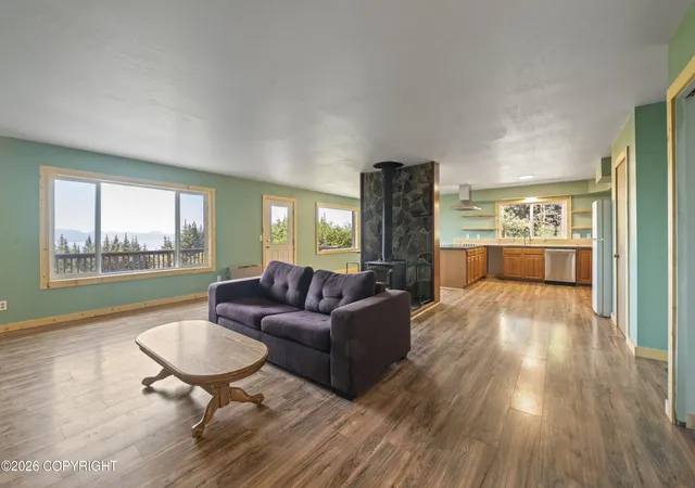 Photo 3 of Single family home for sale at 4352 S Park Cir, Homer, AK 99603 | MLS# 26-9834 | Listing updated on 2026-09-05