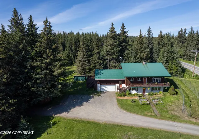 Photo 3 of Single family home for sale at 4481 West Hl Rd, Homer, AK 99603 | MLS# 26-10110 | Listing updated on 2026-08-21
