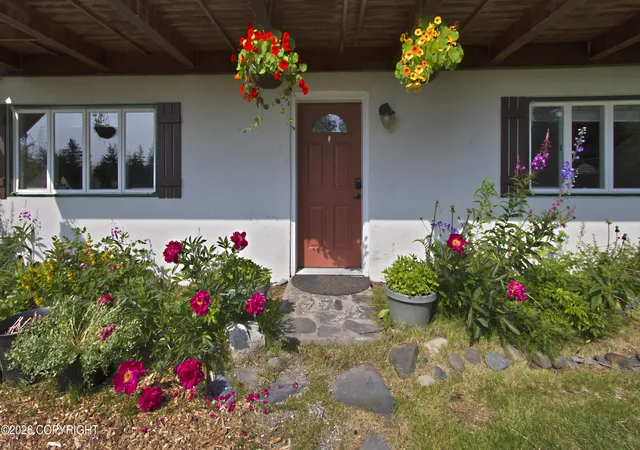 Photo 5 of Single family home for sale at 4481 West Hl Rd, Homer, AK 99603 | MLS# 26-10110 | Listing updated on 2026-08-21