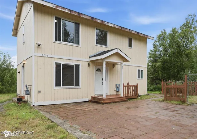 Photo 3 of Sale Pending at 8250 W Swan Dr, Wasilla, AK 99623 | MLS# 26-10053 | Listing updated on 2026-08-11