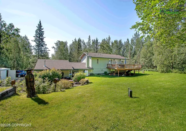Photo 4 of Sale Pending at 5525 E Juniper Dr, Wasilla, AK 99654 | MLS# 26-9988 | Listing updated on 2026-08-26