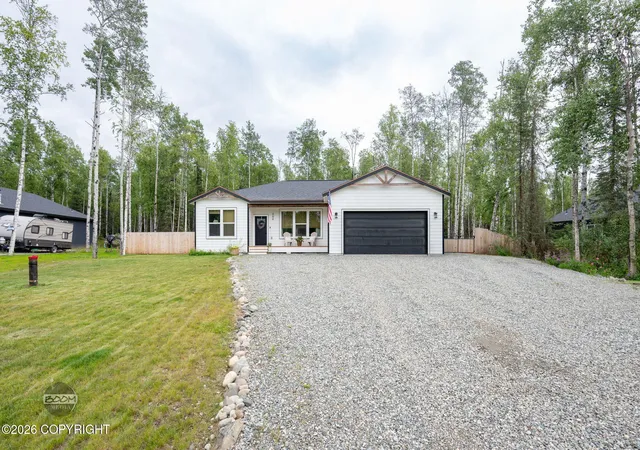 Photo 3 of Sale Pending at 505 N Wandering Way, Wasilla, AK 99623 | MLS# 26-9958 | Listing updated on 2026-08-17