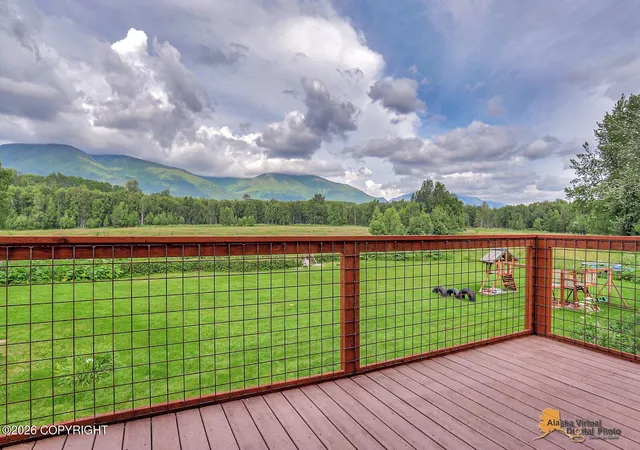 Photo 4 of Sale Pending at 7063 N Champion Rd, Wasilla, AK 99654 | MLS# 26-10006 | Listing updated on 2026-08-15