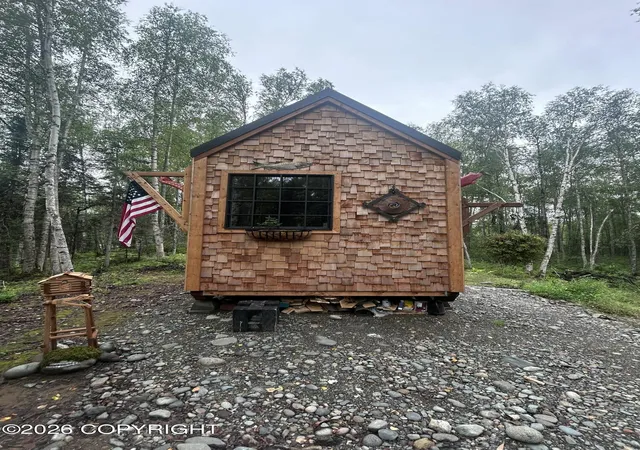 Single family home for sale at 17172 E Trapper George Cir, Talkeetna, AK 99676 | MLS# 26-9840