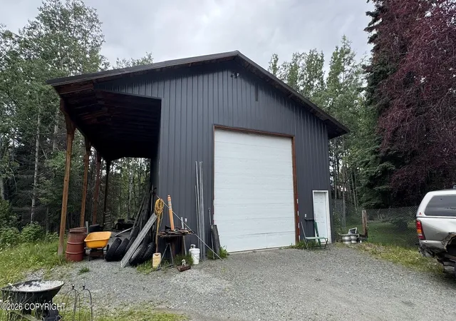 Photo 4 of Single family home for sale at 34390 Scout Lake Loop Rd, Sterling, AK 99672 | MLS# 26-10039 | Listing updated on 2026-08-12