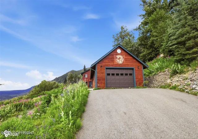 Photo 2 of Sale Pending at 32545 Eagle Vista Dr, Eagle River, AK 99577 | MLS# 26-9944 | Listing updated on 2026-08-13