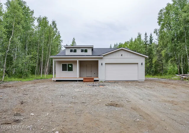 Photo 2 of Single family home for sale at 7662 S Fiskari Dr, Wasilla, AK 99623 | MLS# 26-9972 | Listing updated on 2026-10-01