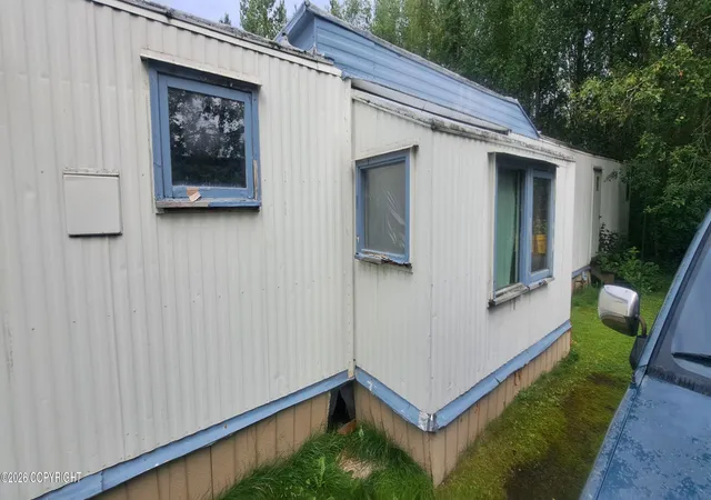 Photo 2 of Manufactured home for sale at 2221 E Muldoon #43, Anchorage, AK 99504 | MLS# 26-10021 | Listing updated on 2026-09-07