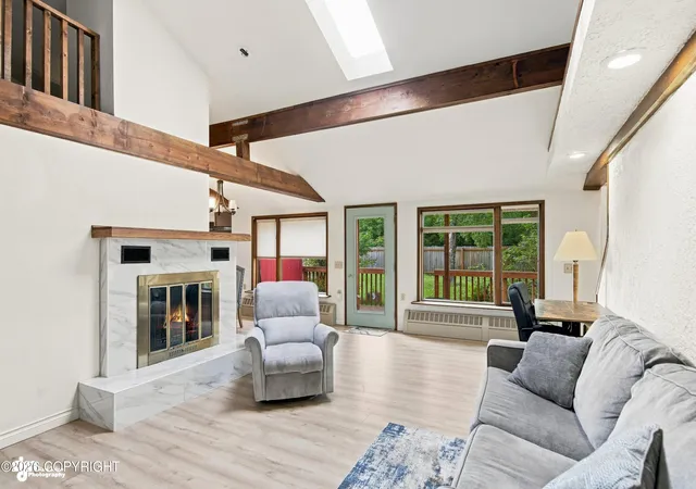 Photo 3 of Sale Pending at 3008 W 29th Avenue, Anchorage, AK 99517 | MLS# 26-10262 | Listing updated on 2026-08-14