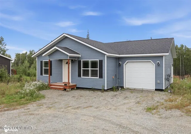 Photo 2 of Sale Pending at 4721 W Adirondack Cir, Wasilla, AK 99623 | MLS# 26-10007 | Listing updated on 2026-08-19