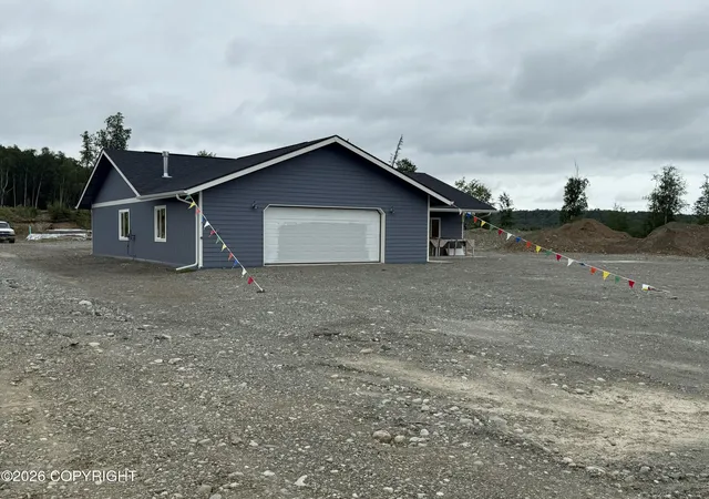 Photo 2 of Single family home for sale at 2561 S Ridgecrest Rd, Wasilla, AK 99623 | MLS# 26-10310 | Listing updated on 2026-08-14