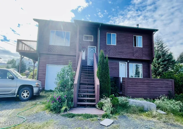 Photo 4 of Single family home for sale at 452 Lilly Dr, Kodiak, AK 99615 | MLS# 26-10145 | Listing updated on 2026-08-13