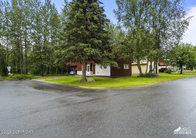 Photo 2 of Sale Pending at 6510 Carlos Ct, Anchorage, AK 99504 | MLS# 26-10028 | Listing updated on 2026-08-16