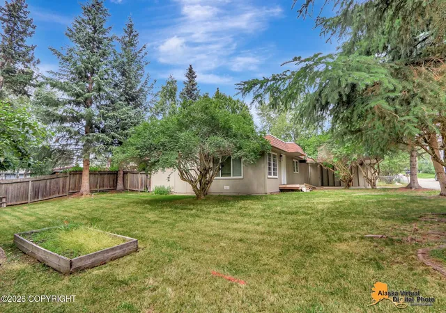 Photo 3 of Sale Pending at 7440 Glade Pl, Anchorage, AK 99518 | MLS# 26-10330 | Listing updated on 2026-08-22