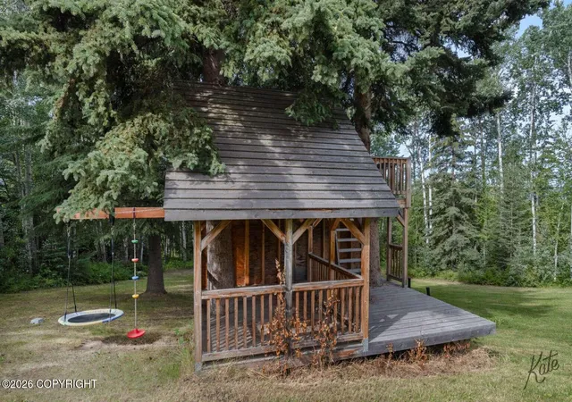 Photo 25 of Single family home for sale at 119 Kniffen Rd, Fairbanks, AK 99712 | MLS# 26-10073 | Listing updated on 2026-08-27
