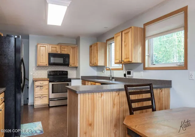 Photo 4 of Single family home for sale at 119 Kniffen Rd, Fairbanks, AK 99712 | MLS# 26-10073 | Listing updated on 2026-08-27