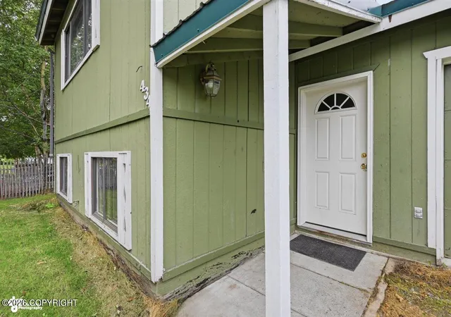Photo 3 of Sale Pending at 434 N Bonanza St, Palmer, AK 99645 | MLS# 26-10081 | Listing updated on 2026-08-19