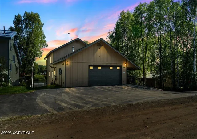 Photo 130 of Single family home for sale at 3330 S Lake View Loop, Big Lake, AK 99652 | MLS# 26-10358 | Listing updated on 2026-09-14